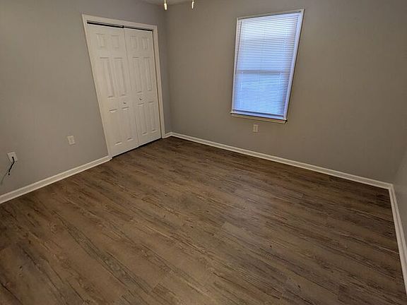 5th image of 5147 Ponderosa Dr