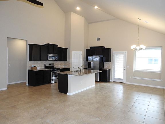 2nd image of 2441 Merton Dr