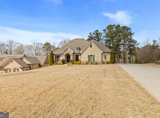 1560 Tapestry Rdg, Lawrenceville, GA 30045