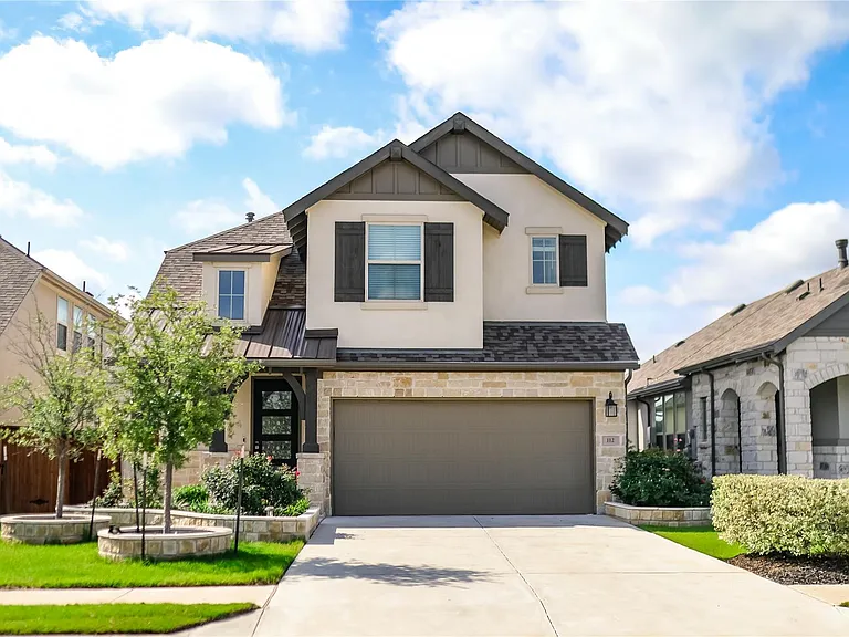 112 Rosebush Dr — Photo 1