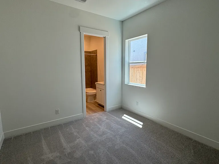 7523 Nautilus Ct — Photo 21