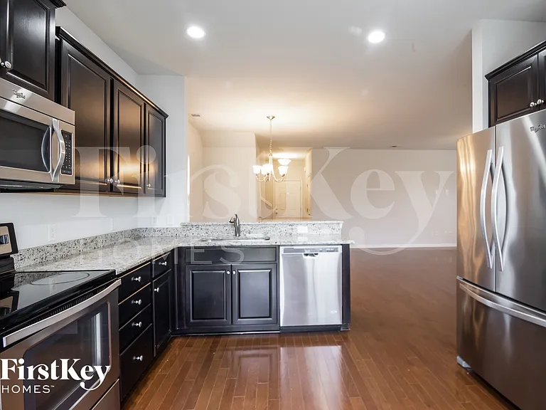 328 Cantley Ct — Photo 7