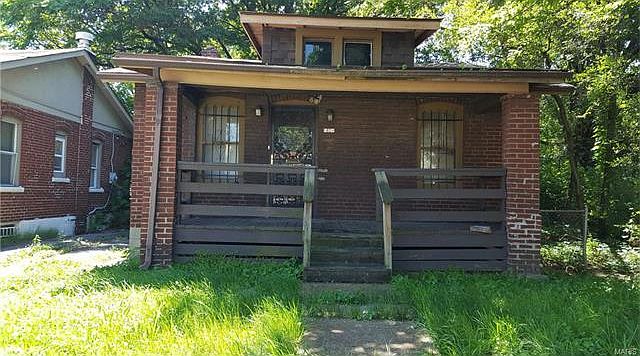 2nd image of 2116 67th St