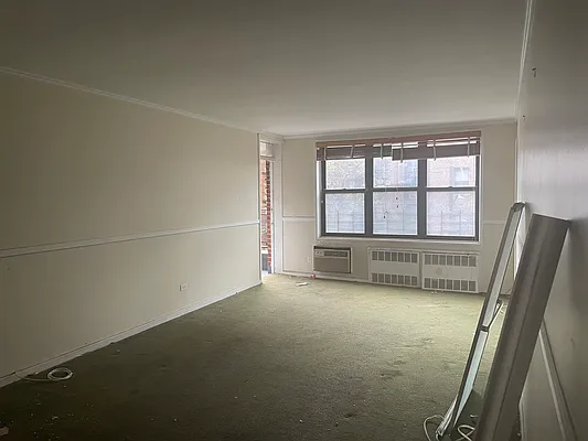 Sold by Compass | media 4