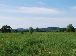 327 Sienna Ct #L44, Reedsburg, WI 53959