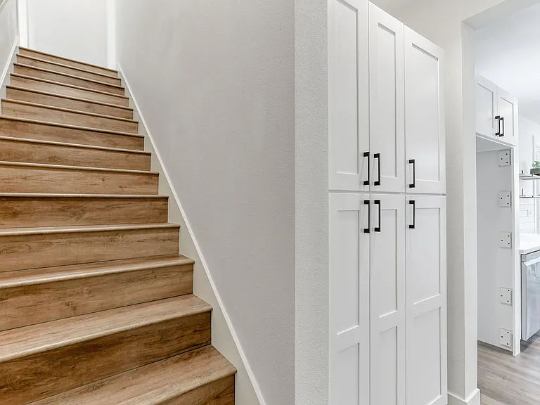 6790 Yvonne Ct — Photo 23