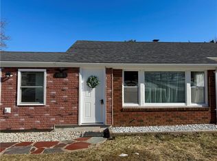 461 River Rd, Lincoln, RI 02865