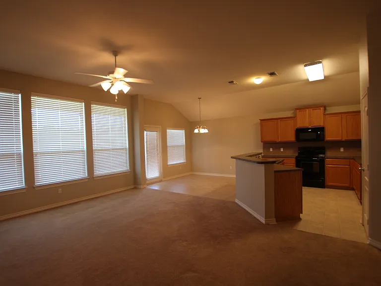 19993 Meadow West Ln — Photo 5
