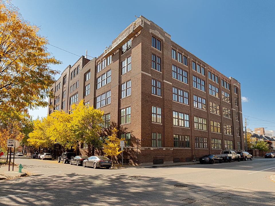 1st image of 430 N Park Ave Unit 208