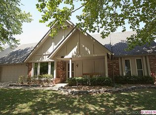 3733 E 82nd Ct, Tulsa, OK 74137