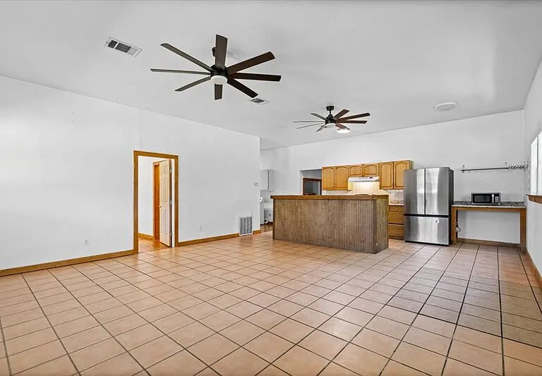555 Harmon Hills Rd — Photo 3