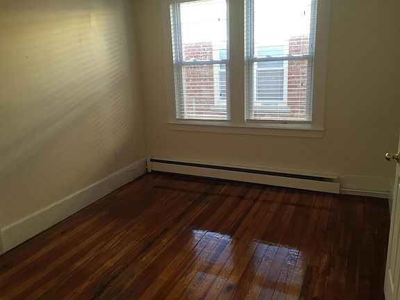 3rd image of 4 Littles Ln APT 28