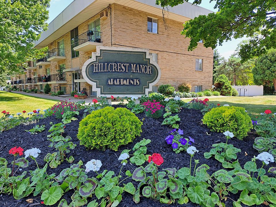 2nd image of 319 Hillcrest Dr #Hc313d