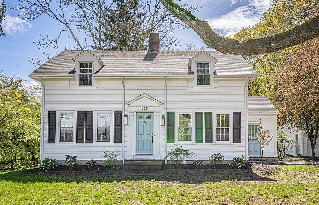 379 Fall River Ave, Seekonk, MA 02771 Zillow