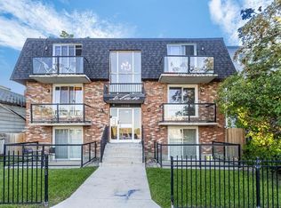 2209 E 14th St SW #102, Calgary, AB T2T3T2