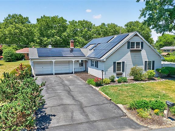 5th image of 1319 Warba Dr