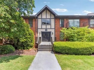 6851 Roswell Rd APT D21, Sandy Springs, GA 30328