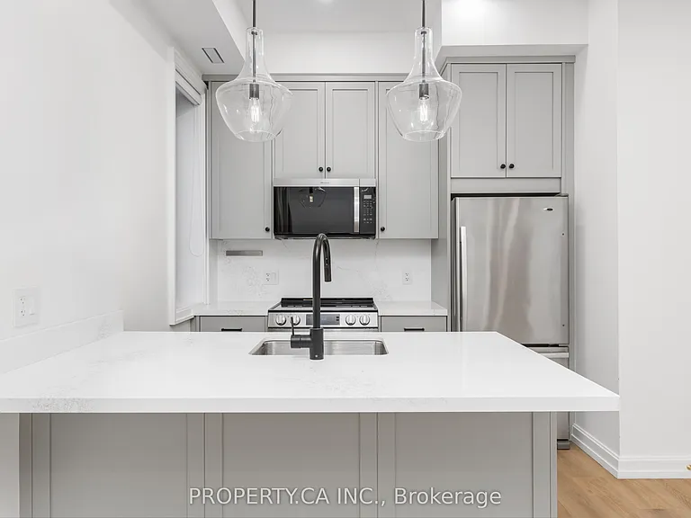 54 Cowan Ave #MAIN — Photo 7
