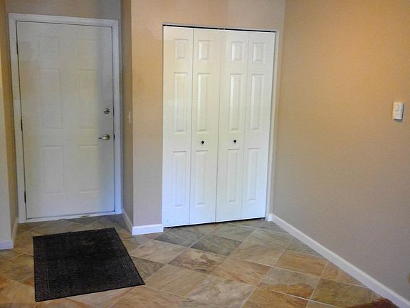 3rd image of 1525 Shadow Run Frontage Ste 101