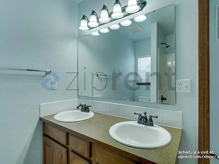 2812 67th Ct SE — Photo 19