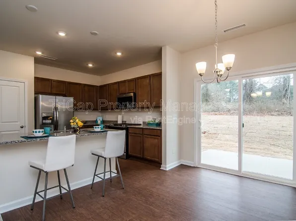 335 White Oak Ridge Dr, Garner, NC 27529
