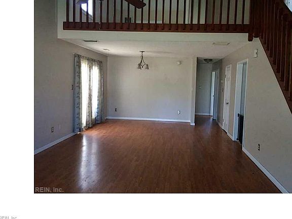 2nd image of 1089 Casanova Dr