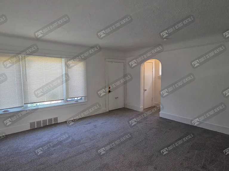 15757 Pinehurst St — Photo 6