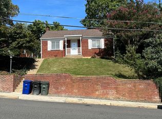 2001 S Quincy St, Arlington, VA 22204