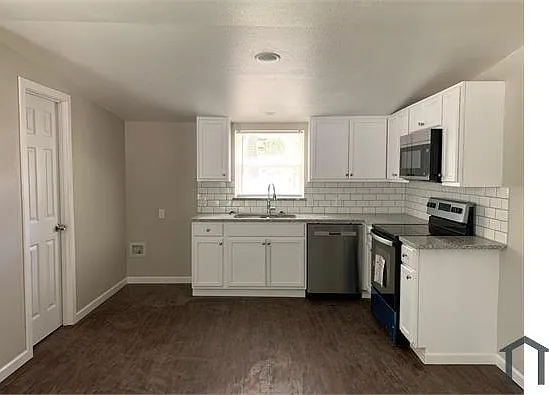 2 bed, 778 sqft, $1,200 — Photo 3