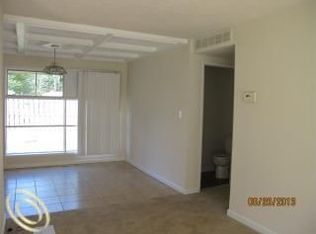 23661 E Le Bost Dr, Novi, MI 48375