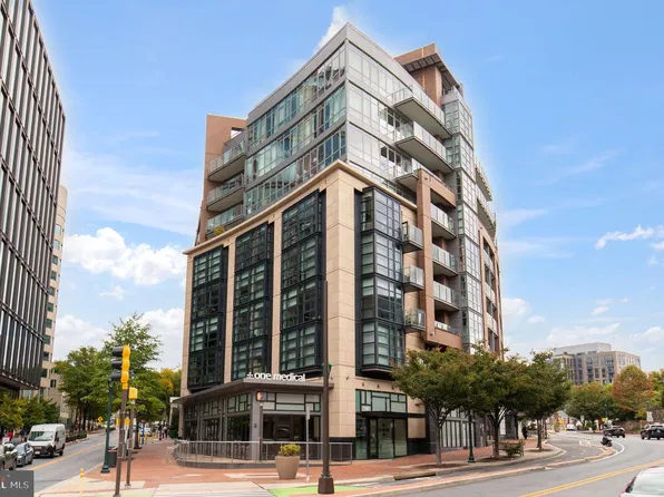 7171 Woodmont Ave Unit 807, Bethesda, MD 20815