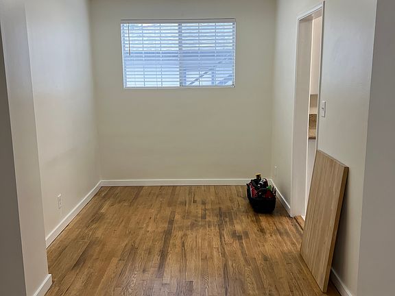 5th image of 12719 Oxnard St Back 1