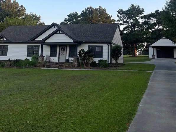 12299 Hibiscus Rd, Andalusia, AL 36420