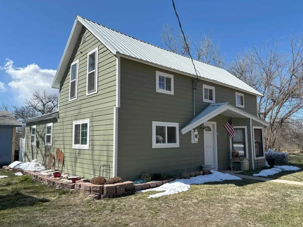 107 Weldon St, Oral, SD 57766
