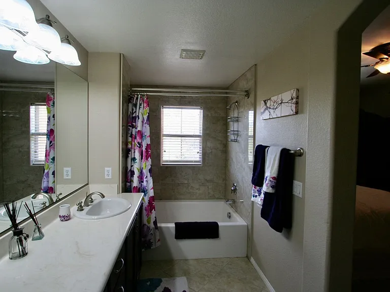 820 Canterra St #2052 — Photo 22
