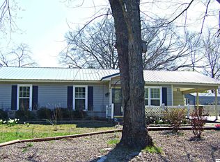 1338 3rd St NE, Arab, AL 35016