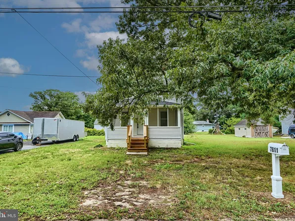 7811 Chesapeake Rd, Pasadena, MD 21122