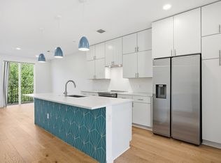 6020 Springdale Rd #12, Austin, TX 78723