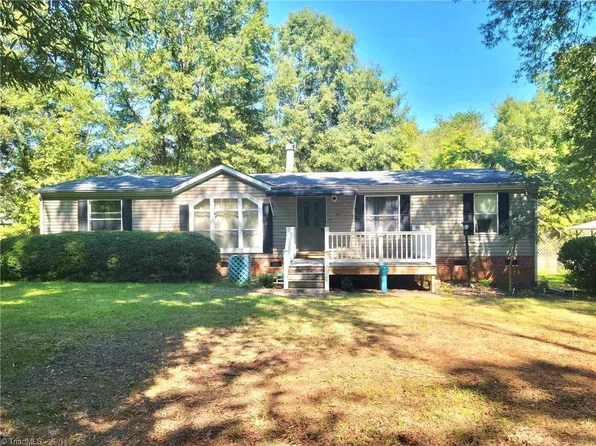 2435 Manley Trl, Green Level, NC 27217