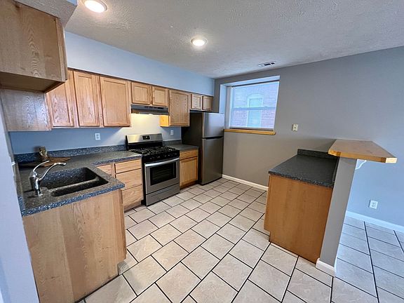 2nd image of 315 S 27th Ave APT 1