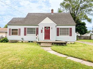 706 Elm St, Essexville, MI