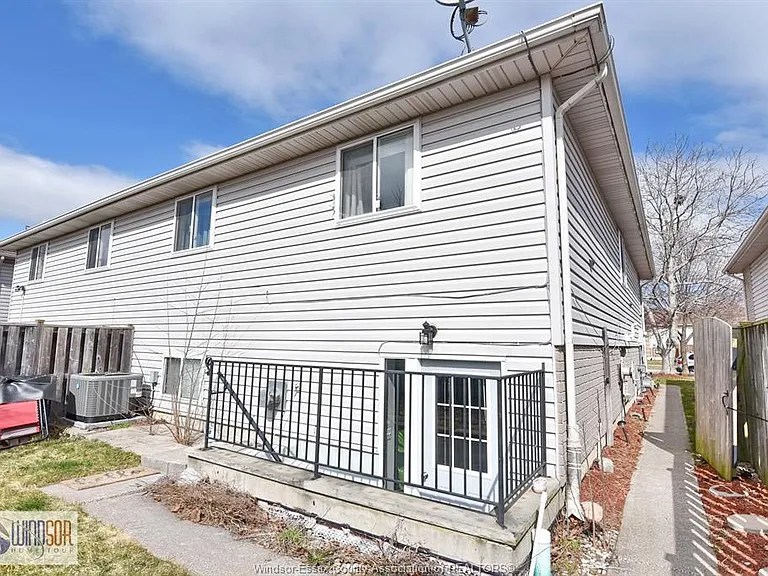 1003 Silverdale Dr #B — Photo 22