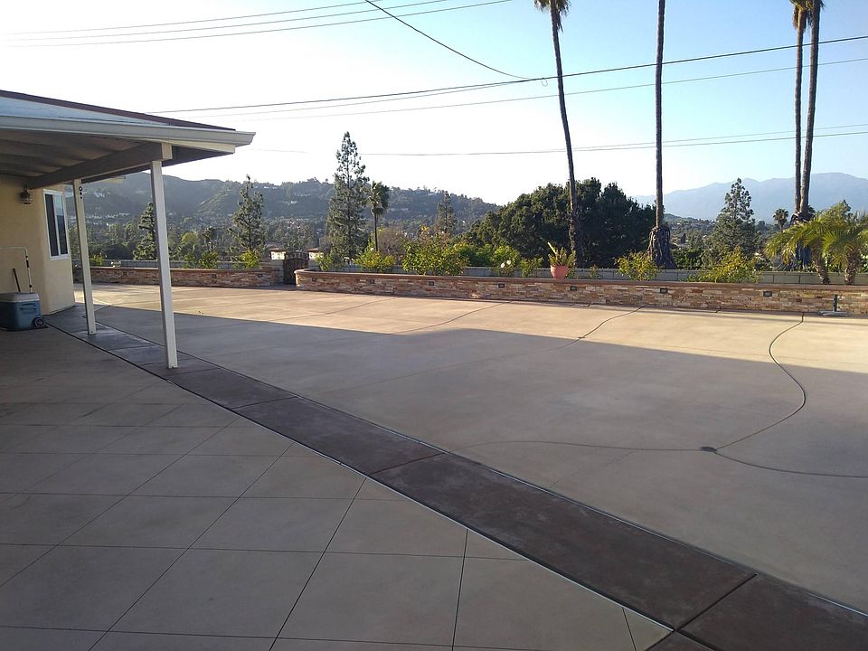 1st image of 3031 Deolinda Dr