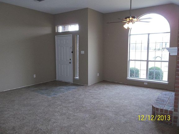 3rd image of 1118 Alicia Ln