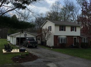 73357 Pleasant Grove Rd, Saint Clairsville, OH 43950