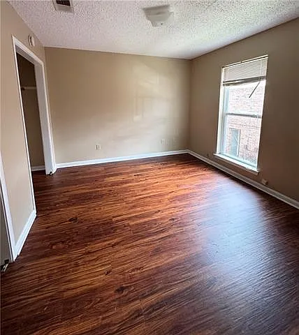 901 Linda Ln #C — Photo 6
