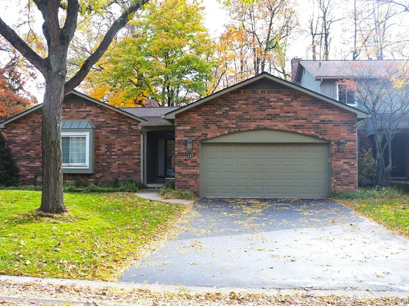 4085 Justin Ct, Bloomfield Hills, MI 48302