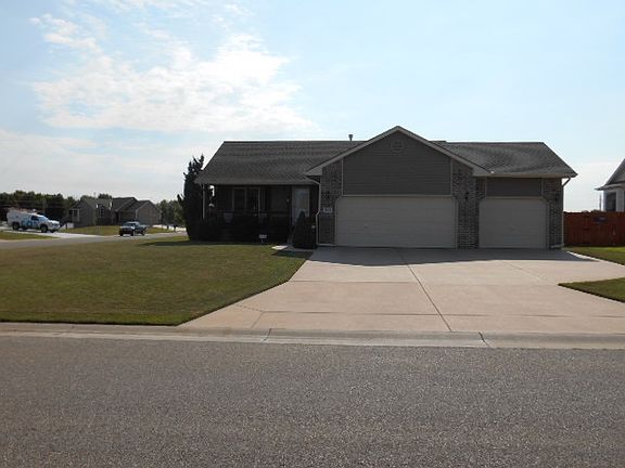 5th image of 2808 N Birchwood Ct