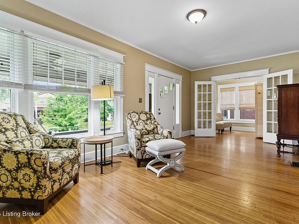 1st image of 1860 Alfresco Pl