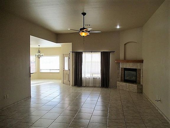3rd image of 322 Wildwood Dr